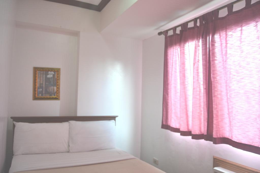 Isabelle Royale Paranaque Paranaque City Екстериор снимка