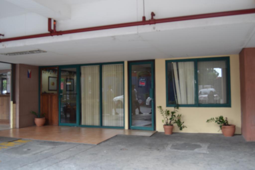 Isabelle Royale Paranaque Paranaque City Екстериор снимка
