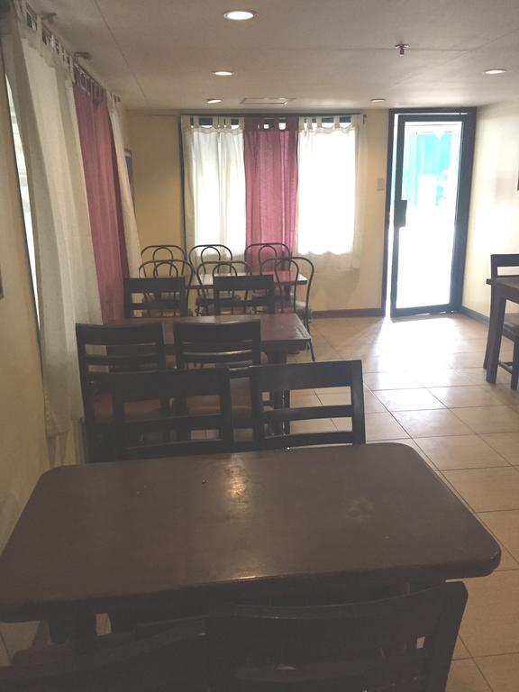 Isabelle Royale Paranaque Paranaque City Екстериор снимка